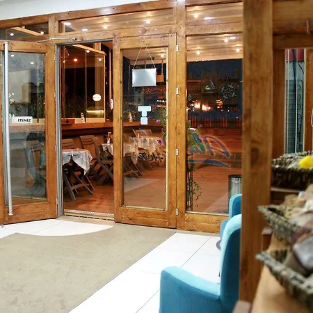 Hotel Aladeniz 2*